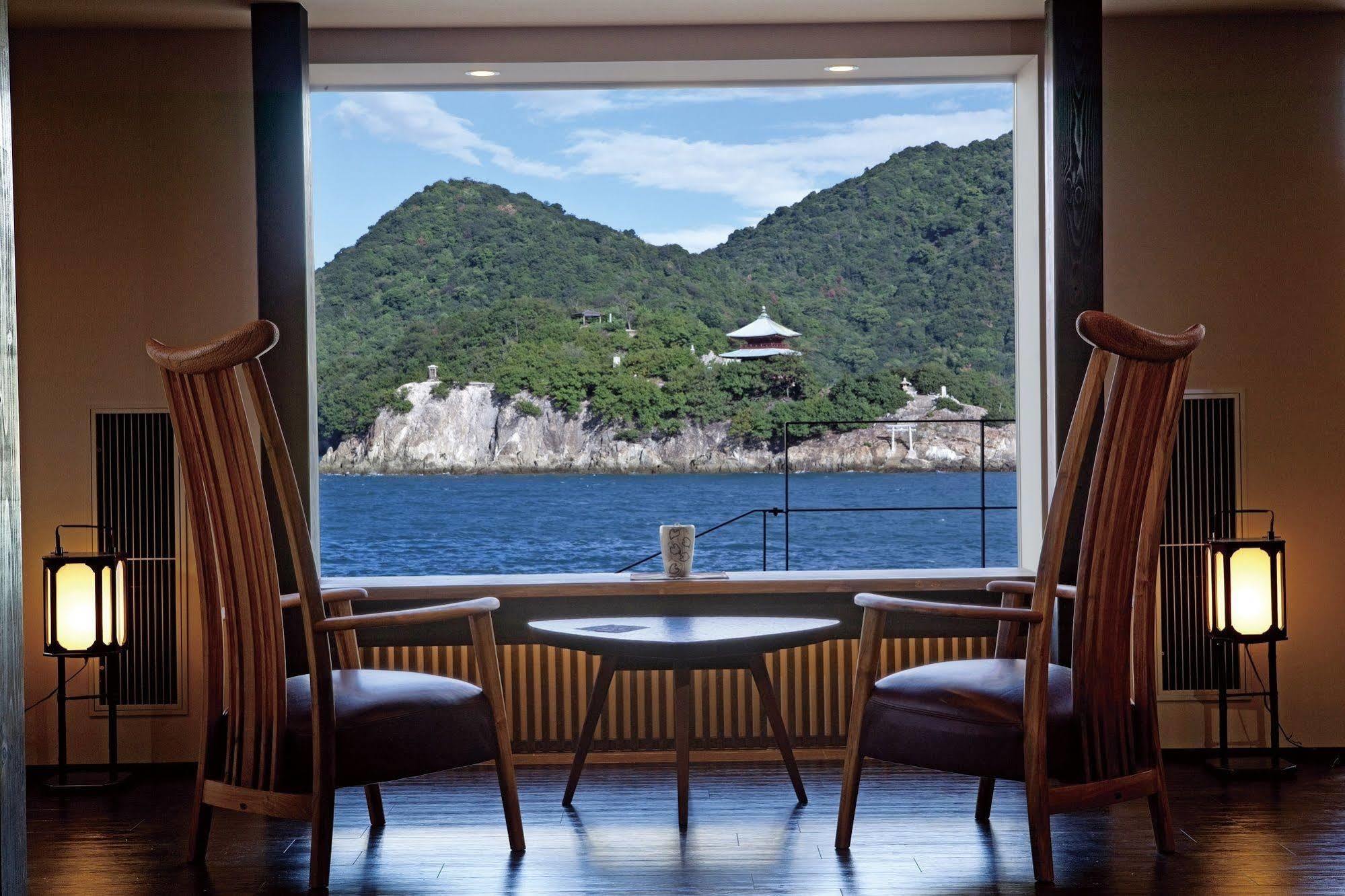 Migiwatei Ochi Kochi Hotel Tomo Bagian luar foto