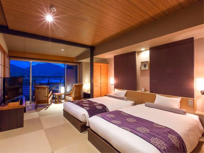 Migiwatei Ochi Kochi Hotel Tomo Bagian luar foto